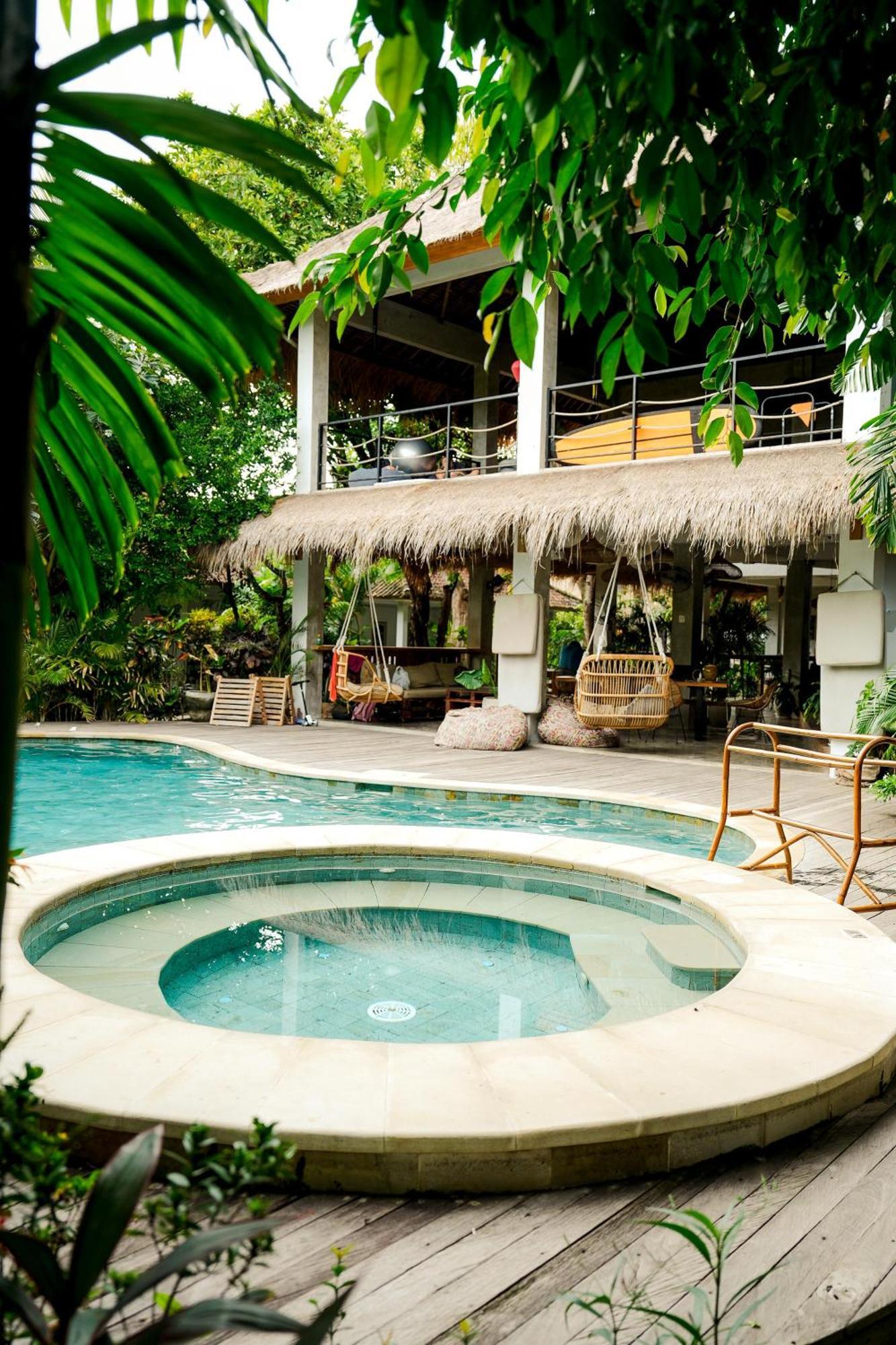 Endless Summer Surf Camp Kuta Kuta  Bagian luar foto